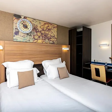 Hotel Kyriad Paris Ouest - Colombes