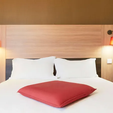 Hotel Kyriad Paris Ouest - Colombes Bois-Colombes