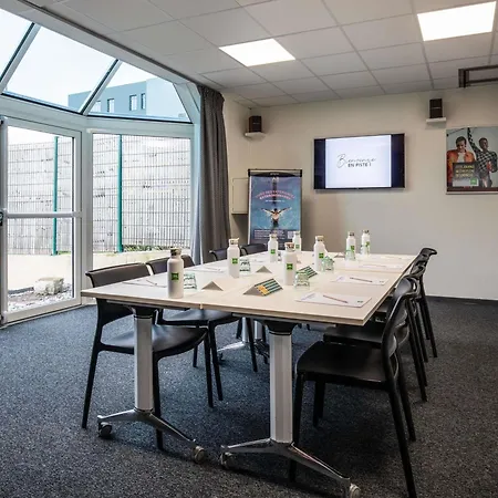 Hotel Ibis Styles Colombes Paris Ouest 3*