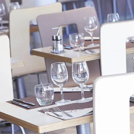 Ibis Styles Colombes Paris Ouest فندق 3*