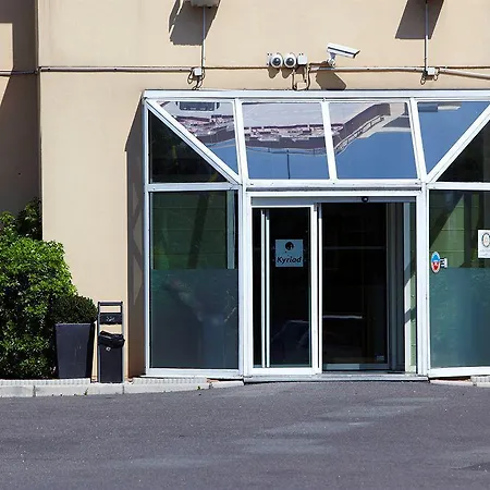 Ibis Styles Colombes Paris Ouest 3*